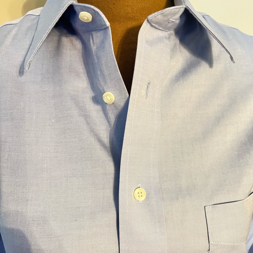 JoS A BANK men’s dress long sleeve shirt, soft blue, SIZE15-34, EXCELLENT cond